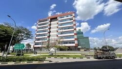 Hoe Huat Industrial Building (D19), Factory #503380481